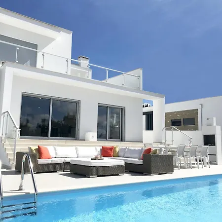 W Heated Pool Near Obidos, Cleaning Included Nadadouro