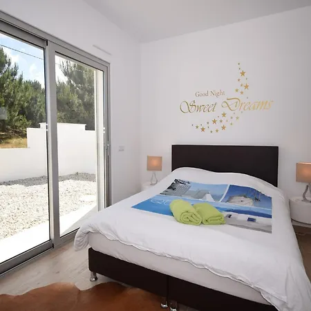 W Heated Pool Near Obidos, Cleaning Included Villa *