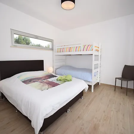 Comfortable With Private Pool In Nadadouro, Cleaning Included 빌라 Nadadouro