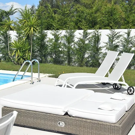 Villa W Heated Pool Near Obidos, Cleaning Included
